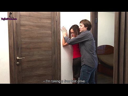 ❤️ Sexy Realtor e Itšohlometsa Pussy ea Hae le Li-Fucks Ha A ntse A Rekisa Afolete ea Hae - Krempai ️❌ ❌️